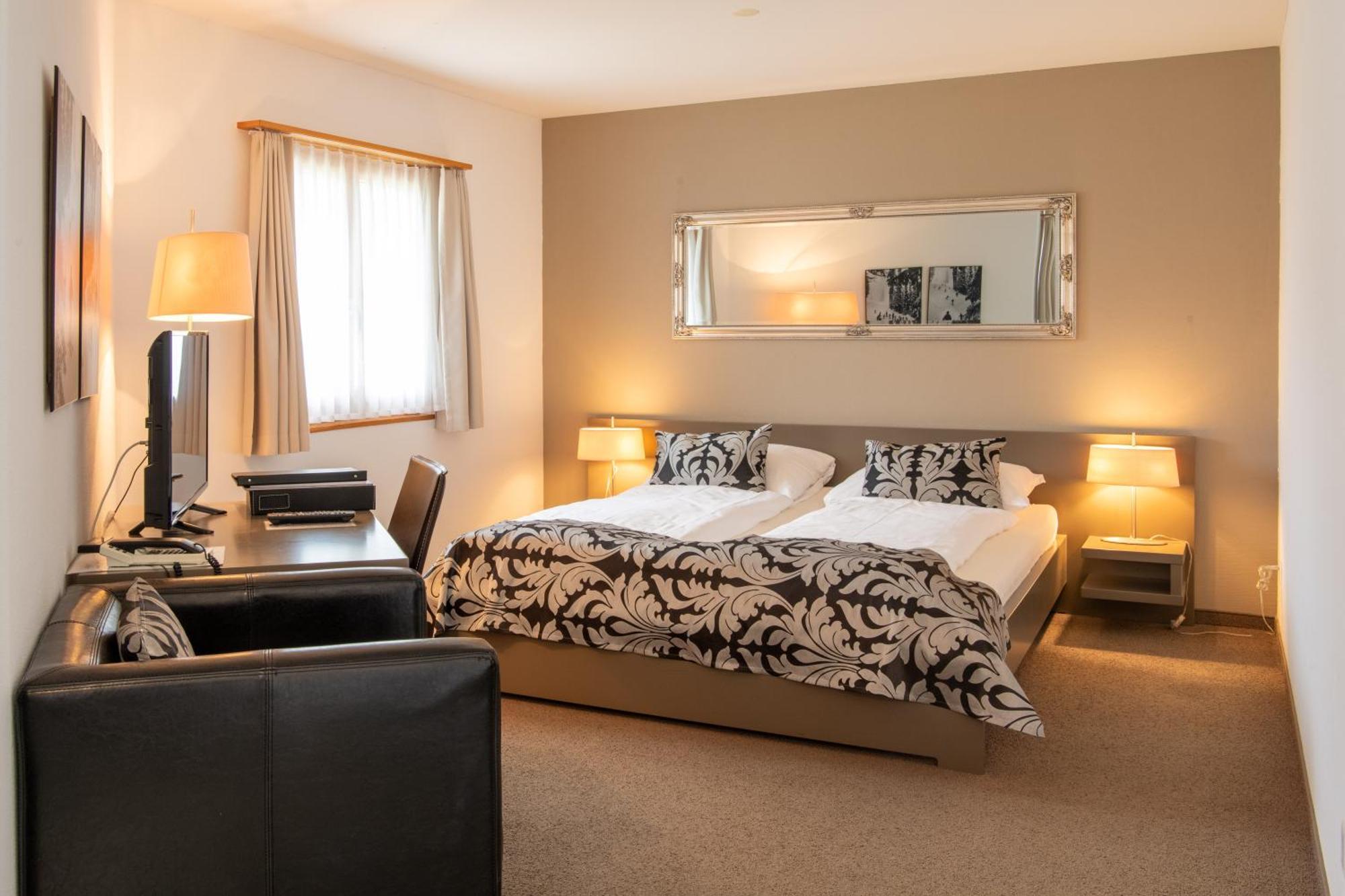 Ferienwohnungen Hotel Allegra 추오츠 외부 사진
